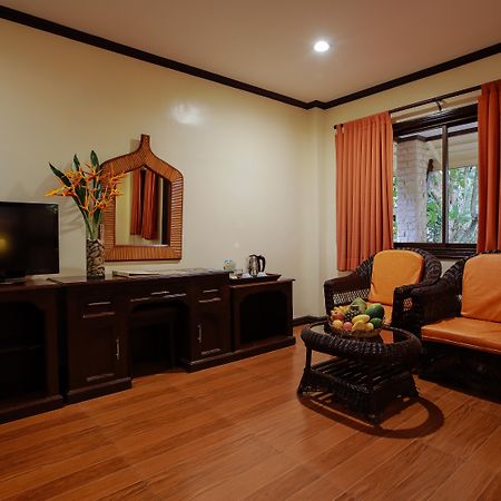 Paradise Garden Hotel And Convention Center Boracay Powered By Aston Manoc-Manoc Ngoại thất bức ảnh