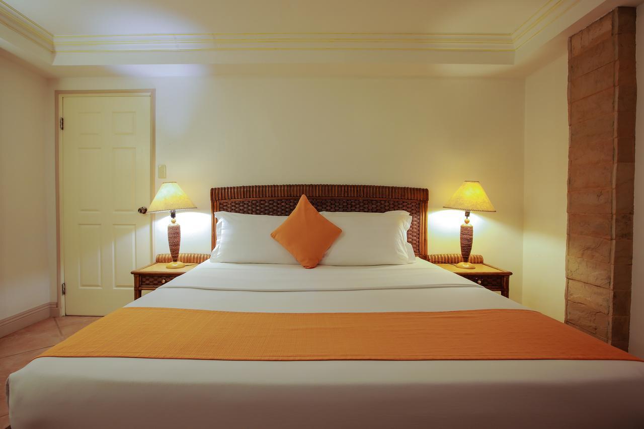 Paradise Garden Hotel And Convention Center Boracay Powered By Aston Manoc-Manoc Ngoại thất bức ảnh