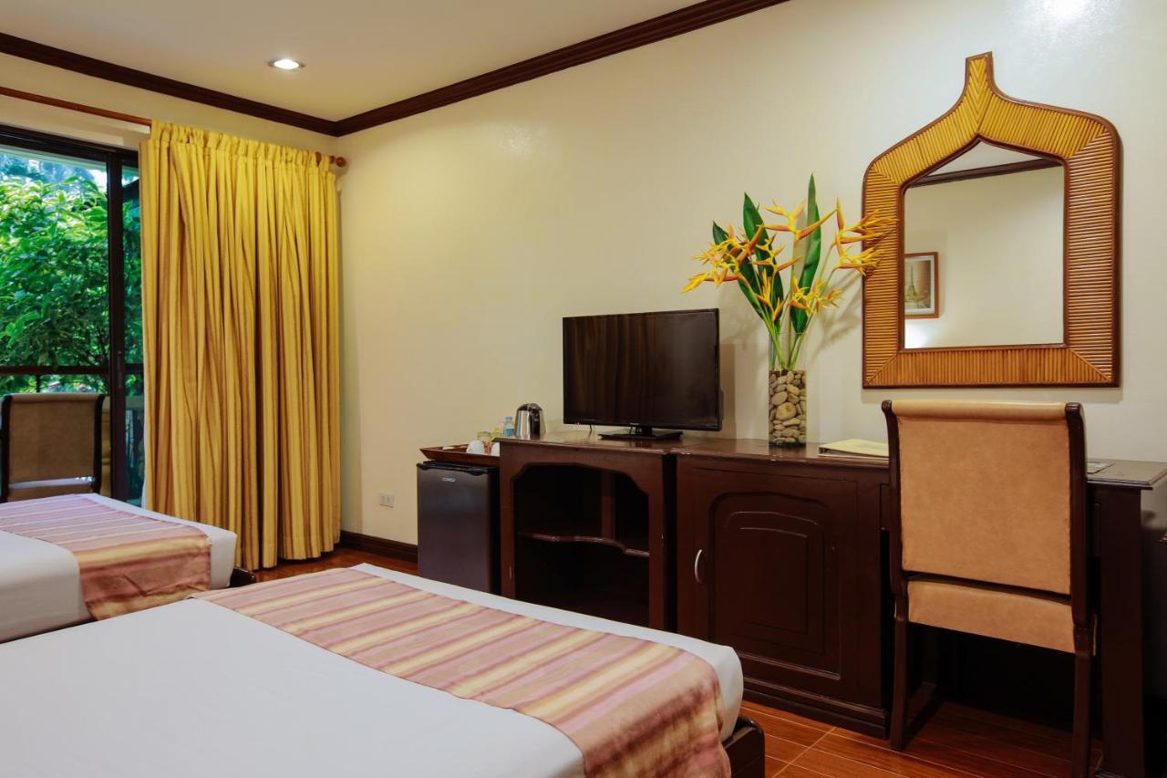 Paradise Garden Hotel And Convention Center Boracay Powered By Aston Manoc-Manoc Ngoại thất bức ảnh